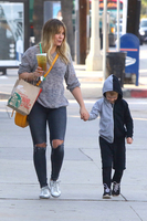 Hilary Duff Longsleeve T-shirt #2765571