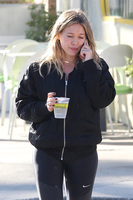 Hilary Duff Longsleeve T-shirt #2765598