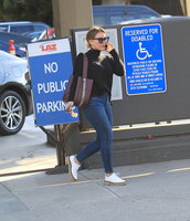 Hilary Duff Longsleeve T-shirt #2917043