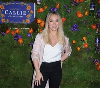 Hilary Duff Longsleeve T-shirt #3020990