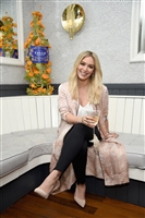 Hilary Duff Longsleeve T-shirt #3021227