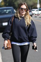 Hilary Duff Longsleeve T-shirt #3075080
