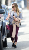 Hilary Duff Sweatshirt #3242214