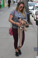 Hilary Duff Longsleeve T-shirt #3242236