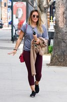 Hilary Duff Longsleeve T-shirt #3242264