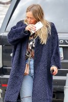 Hilary Duff Sweatshirt #3278563
