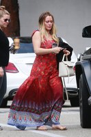 Hilary Duff Sweatshirt #3311616