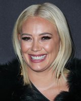 Hilary Duff Longsleeve T-shirt #3735207