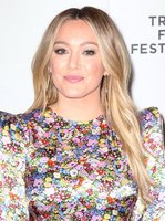 Hilary Duff Sweatshirt #3837903