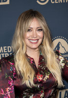 Hilary Duff Longsleeve T-shirt #3854821