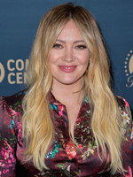 Hilary Duff Longsleeve T-shirt #3854826