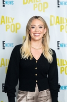 Hilary Duff Longsleeve T-shirt #3918523