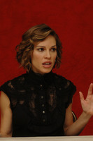 Hilary Swank Longsleeve T-shirt #2280673