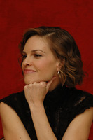 Hilary Swank Longsleeve T-shirt #2280739