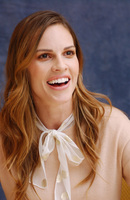Hilary Swank Longsleeve T-shirt #2398039