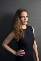 Hilary Swank Longsleeve T-shirt #3670785