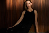 Hilary Swank Longsleeve T-shirt #3670807