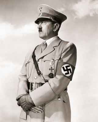 Hitler t-shirt