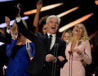 Holly Willoughby longsleeve t-shirt #2822561