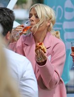 Holly Willoughby Tank Top #2822651