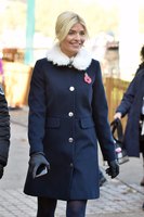 Holly Willoughby magic mug #G1064996