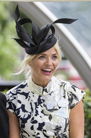 Holly Willoughby Longsleeve T-shirt #2823237