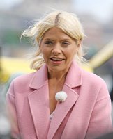 Holly Willoughby longsleeve t-shirt #2823467