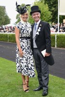 Holly Willoughby longsleeve t-shirt #2823470