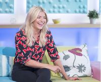 Holly Willoughby Longsleeve T-shirt #2823529