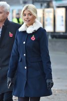 Holly Willoughby Longsleeve T-shirt #2823547