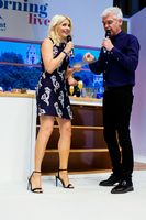 Holly Willoughby Sweatshirt #2823626