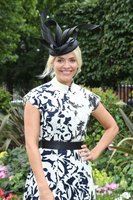Holly Willoughby mug #G1065759