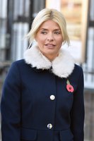 Holly Willoughby Sweatshirt #2823708