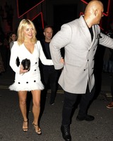Holly Willoughby Tank Top #3157928