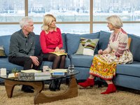 Holly Willoughby mug #G1400069