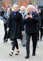 Holly Willoughby Sweatshirt #3157988