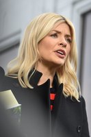 Holly Willoughby mug #G1400138