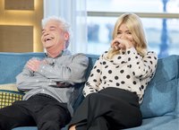 Holly Willoughby mug #G1400189