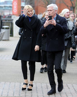 Holly Willoughby Longsleeve T-shirt #3158101