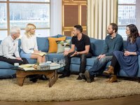 Holly Willoughby mug #G1400232
