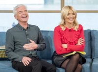 Holly Willoughby Longsleeve T-shirt #3158153