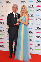 Holly Willoughby longsleeve t-shirt #3158171