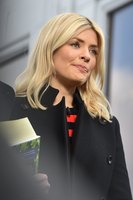 Holly Willoughby hoodie #3158213