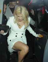 Holly Willoughby Sweatshirt #3158260