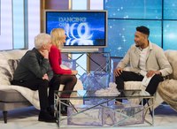 Holly Willoughby Longsleeve T-shirt #3166442