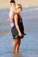 Holly Willoughby Tank Top #3166526