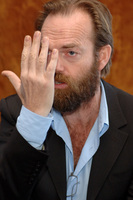 Hugo Weaving Longsleeve T-shirt #2403241