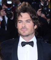 Ian Somerhalder Longsleeve T-shirt #3008097