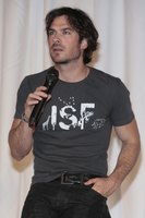 Ian Somerhalder Longsleeve T-shirt #3008727