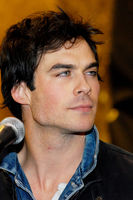 Ian Somerhalder Longsleeve T-shirt #3009303